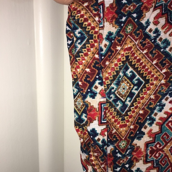 Pink Republic High-Low Aztec Top - Picture 4 of 5